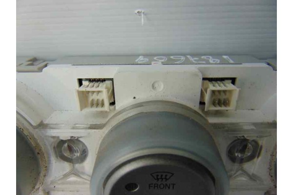Mando calefaccion / aire acondicionado, Mazda 6 Berlina (Gg) 2.0 CRTD 120 Active (5-ptas.) 2004