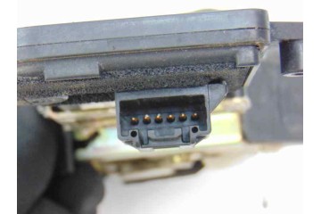 Cerradura puerta trasera izquierda, Mazda 6 Berlina (Gg) 2.0 CRTD 120 Active (5-ptas.) 2004