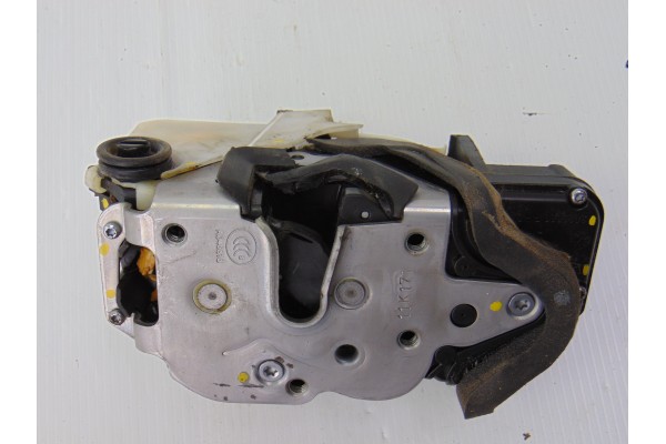 Cerradura puerta trasera derecha, Chevrolet Aveo Hatchback Lt 2012