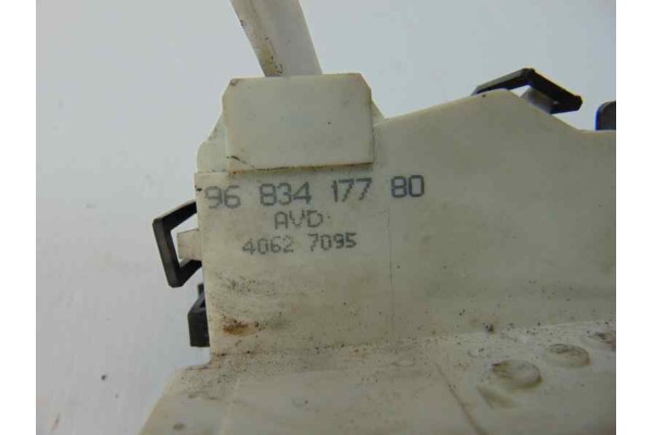 Cerradura puerta delantera derecha, Peugeot 407 Sw Premium 2004, 9683417780
