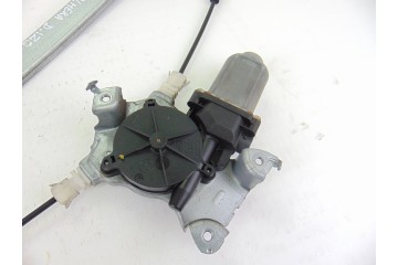 Elevalunas delantero izquierdo, Nissan Almera Tino (V10M) Acenta 2004