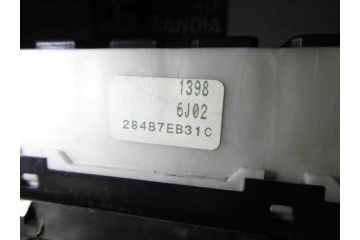 Caja reles / fusibles, Nissan Navara Pickup (D40M) Doble Cab SE 4X4 2007, 284B7EB31C