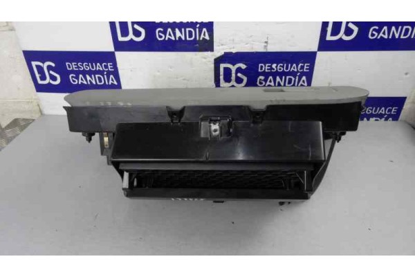 Guantera, Volkswagen Passat Variant (3C5) Highline 2006, 3C1857101