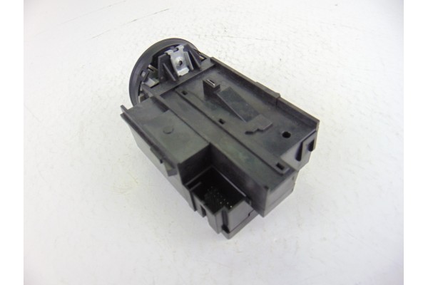 Conmutador de arranque, Volkswagen Passat Variant (3C5) Highline 2006, 3C0905843M