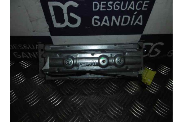 Airbag delantero derecho, Nissan Navara Pickup (D40M) Doble Cab SE 4X4 2007