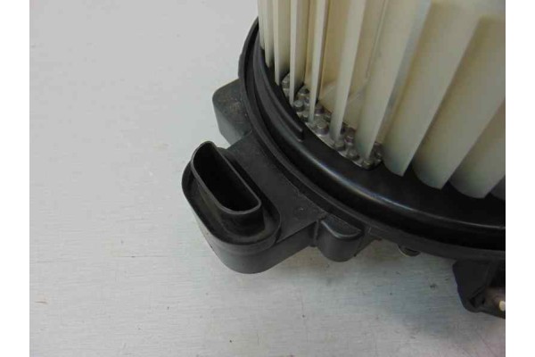 272700-8103 MOTOR CALEFACCION TOYOTA AURIS (E15) Sol 2008 272700-8103 184693 TOYOTA - 3