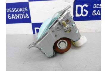 Airbag delantero derecho, Toyota Corolla (E12) 2.0 D-4D Sol Berlina 2004, 1 CONECTOR