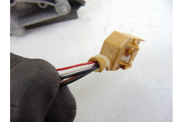 Retrovisor izquierdo, Audi A4 Avant (8E) 2.7 Tdi (Dpf) 2008
