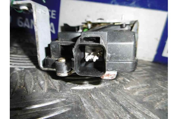 Cerradura puerta trasera derecha, Mitsubishi Montero (V60/V70) 3.2 DI-D Avance (5-ptas.) 2003