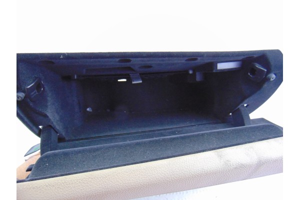 Guantera, Bmw Serie 3 Touring (F31) 318d 2014