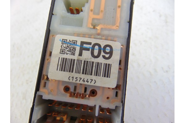 Mando elevalunas delantero izquierdo, Subaru Forester (S12/SH) XS Classic 2010