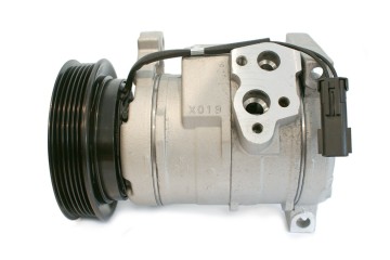 CHRYSLER TOWN COUNTRY 3 8i V6 01 5005441AG AIR CONDITIONING COMPRESSOR Car type 4x4 SUV