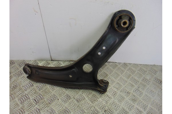 Brazo suspension inferior delantero izquierdo, Hyundai I20 (Gb) Classic 2015