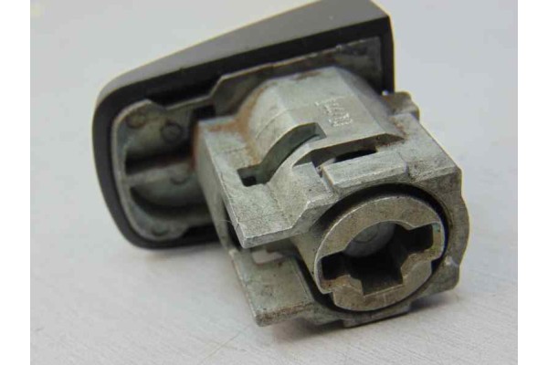 ANTIRROBO / LLAVE CONTACTO OPEL CORSA D