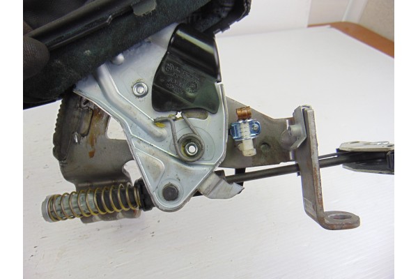 Palanca freno, Bmw Serie 1 Berlina (E81/E87) 123d 2009, 34406764924