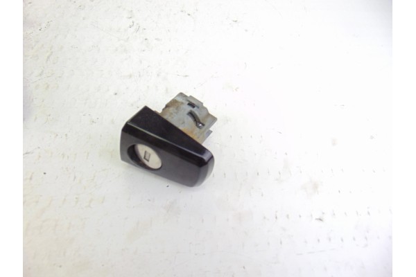 Antirrobo / llave contacto, Opel Astra H Berlina Sport 2005, 2421430
