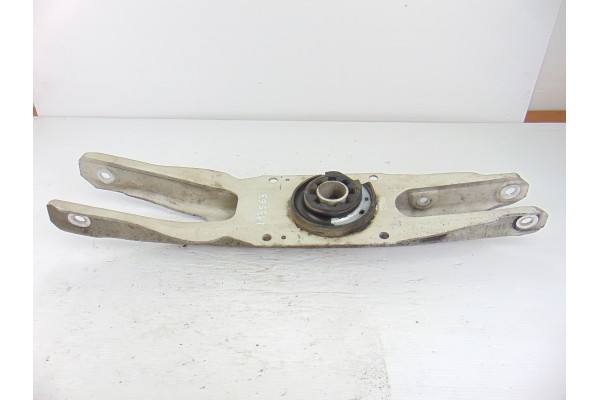 Brazo suspension inferior trasero izquierdo, Mercedes-benz Clase Cla (Bm 117) CLA 220 CDI 4Matic (117.305) 2015
