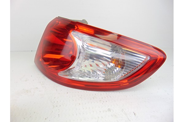 Piloto trasero derecho, Hyundai Santa Fe (Cm) 2.2 CRDi Comfort 4X4 2006