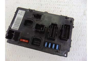 Caja reles / fusibles, Peugeot 407 ST Sport 2005, 9656148080