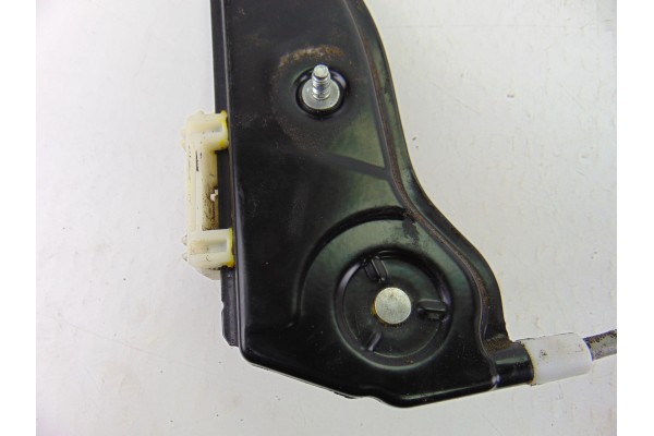 Elevalunas delantero izquierdo, Bmw Serie 1 Berlina (E81/E87) 118d 2007