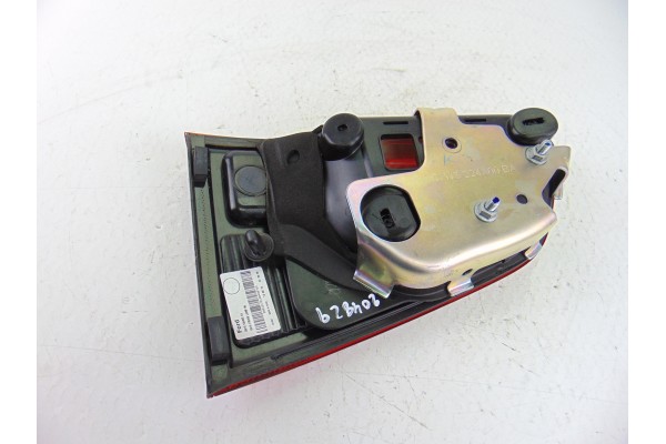 Piloto trasero derecho interior, Ford Ecosport (CR6) Trend 2018, CN1513A602CB