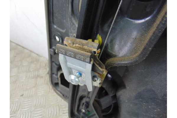 Elevalunas delantero izquierdo, Volkswagen Golf Vi (5K1)(10.2008) Rabbit BlueMotion 2010