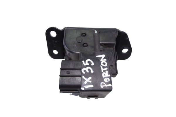 Cerradura maletero / porton, Hyundai IX35 (El/lm) Style 2WD 2015, 812302S000