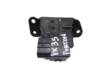 Cerradura maletero / porton, Hyundai IX35 (El/lm) Style 2WD 2015, 812302S000