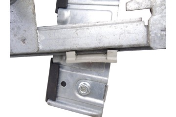 Elevalunas trasero izquierdo, Skoda Octavia Berlina (1U2) Ambiente 2001