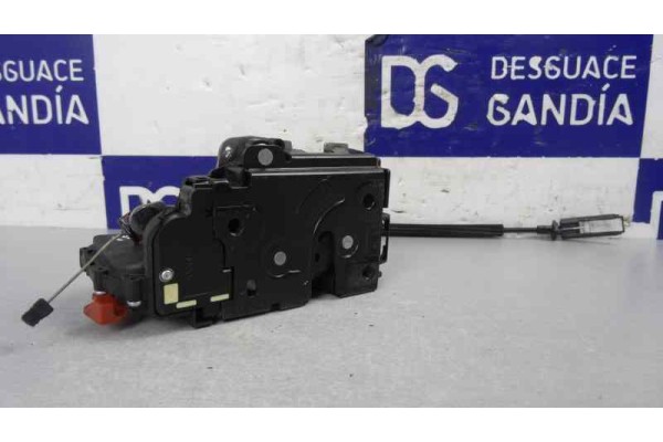Cerradura puerta delantera derecha, Volkswagen Golf Plus V (5M1) Highline 2006