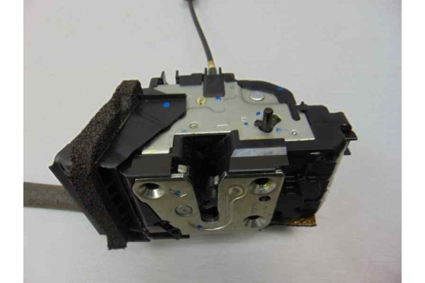 Cerradura puerta trasera izquierda, Nissan Juke (F15E) Acenta 2013