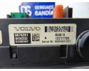Caja reles / fusibles, Volvo S80 Berlina D5 2004, 8676391