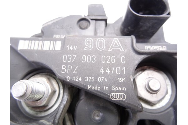 Alternador, Skoda Octavia Berlina (1U2) 1.6 GLX (74kW) 2000, 037903026C