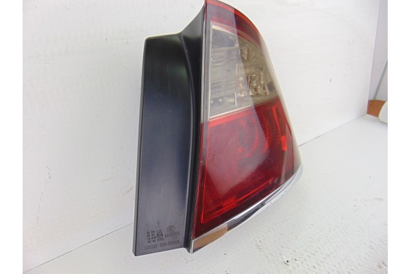 Piloto trasero derecho, Subaru Legacy Berlina (B13/BL) 2.0 D Classic 2008