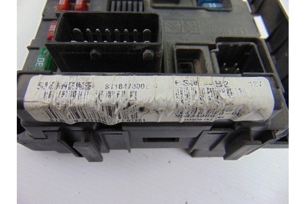 Caja reles / fusibles, Peugeot 206 Xr 2002, 9643498980