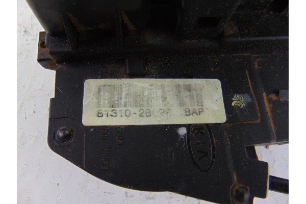 Cerradura puerta delantera izquierda, Hyundai Santa Fe (Cm) 2.2 CRDi Comfort 4X4 2006, 81310-2B020