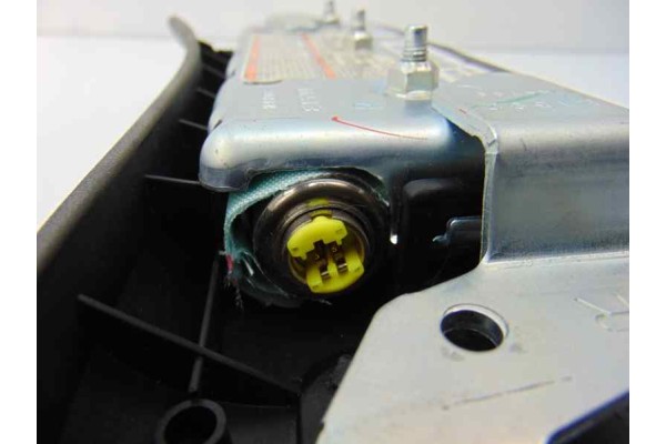 ASIENTO AIRBAG LATERAL DERECHO MAZDA 6 BERLINA (GG) 2.0 CRTD 120 Active (5-ptas.) 2004 ASIENTO 187594 MAZDA - 2