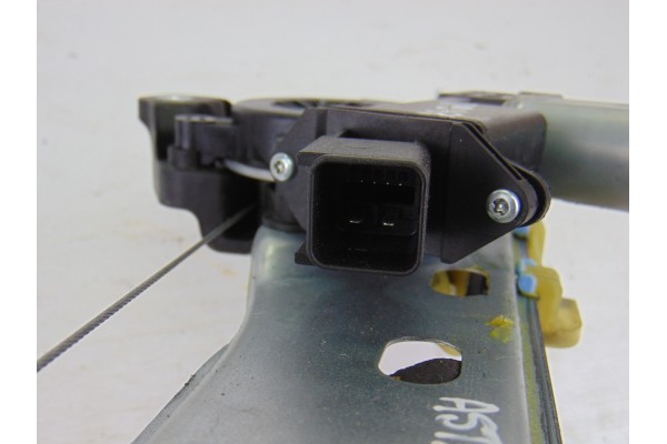Elevalunas trasero derecho, Opel Astra K Berlina 5P Dynamic Start/Stop 2016, 13406678
