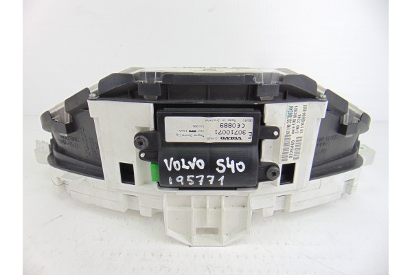 Cuadro instrumentos, Volvo S40 Berlina 1.6 D Kinetic 2006, 30710071