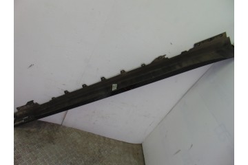 Faldon lateral