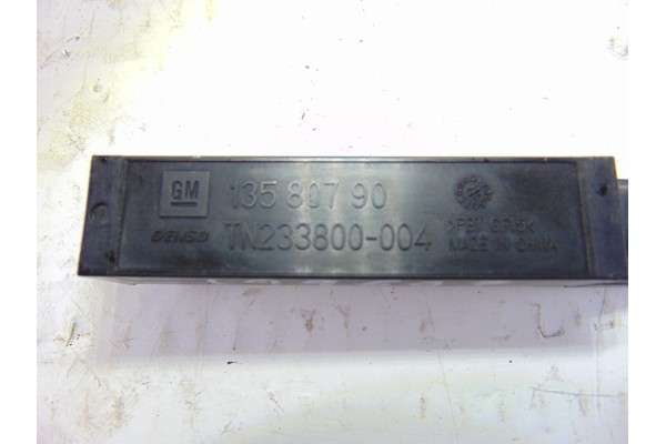 Módulo electrónico, Opel Astra K Berlina 5P Dynamic Start/Stop 2015, 13580790
