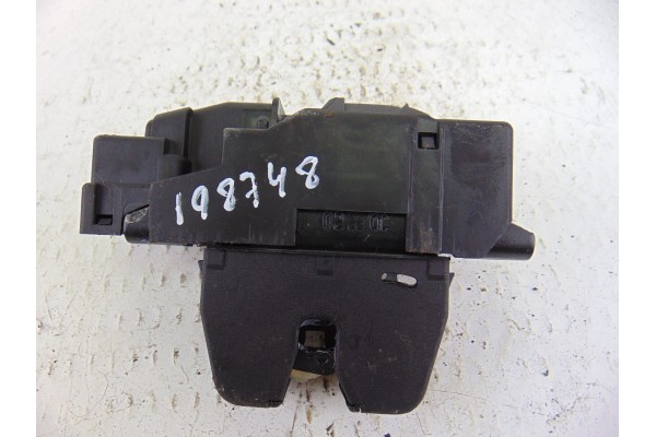 Cerradura maletero / porton, Peugeot 5008 Active 2017, 9816195380