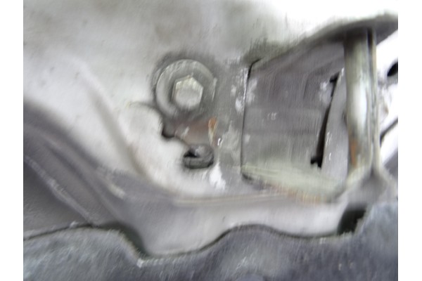 Capo, Ford Focus Berlina (Cak) Ambiente 2002