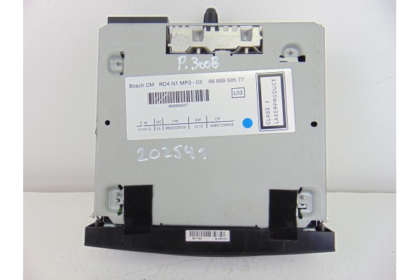 Sistema audio / radio cd, Peugeot 3008 Confort 2009, 9666959577