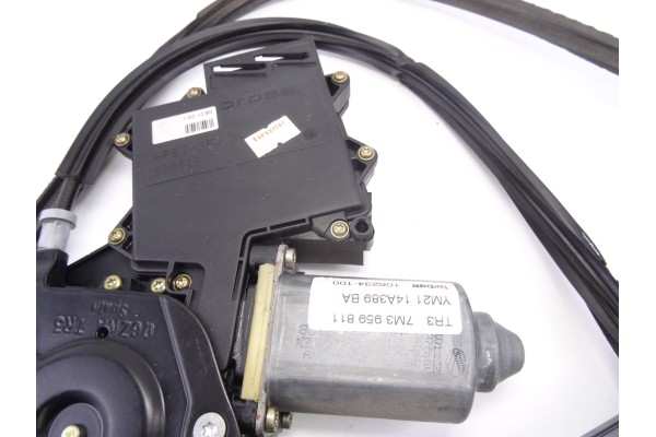 Elevalunas trasero izquierdo, Ford Galaxy (Vy) Ghia 2003, 7M3959811