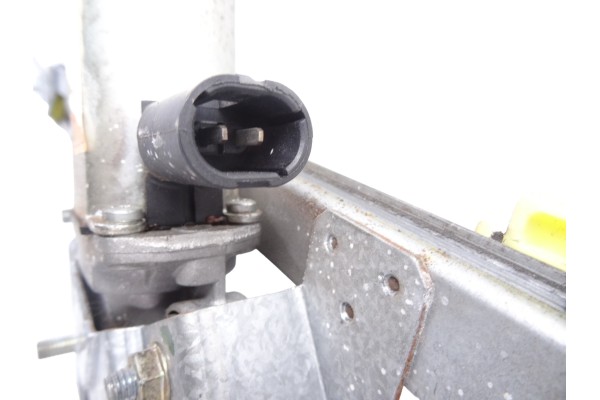 Elevalunas delantero derecho, Renault Trafic Ii Combi 9 - plazas (L2H1) acristalado, Combi largo 2002