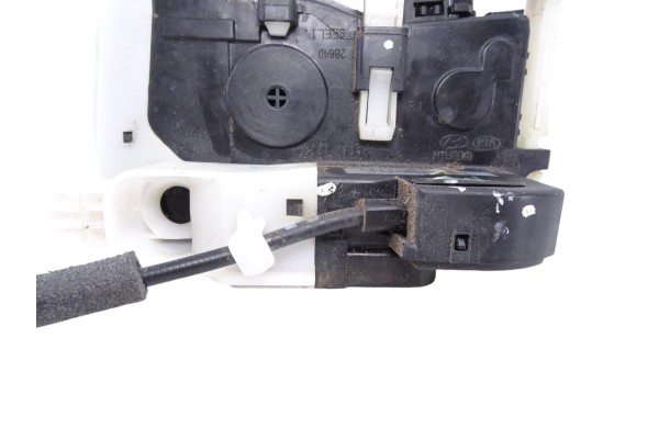 Cerradura puerta delantera derecha, Hyundai IX35 (El/lm) Style 2WD 2015, 813202Y000