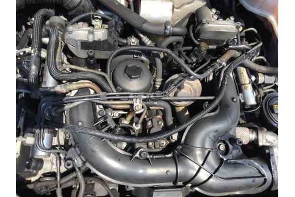 AUDI A6 BERLINA (4F2) 2.7 TDI