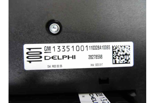 Mando multifuncion, Opel Astra J Sports Tourer Sport 2011, 13351001