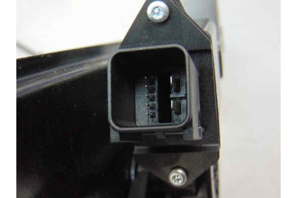 Elevalunas delantero derecho, Opel Astra K Berlina 5P Dynamic Start/Stop 2015